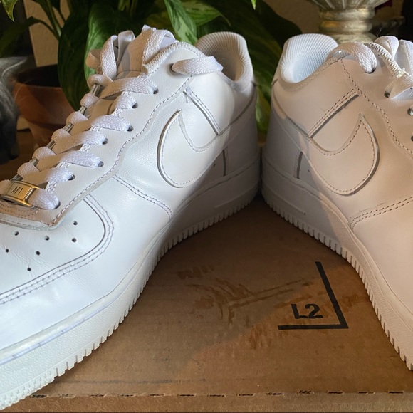 Nike Air Force 1, Size 12, White - Picture 6 of 10